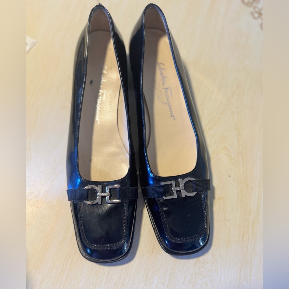 Salvatore Ferragamo Women's Shiny Black Flats
